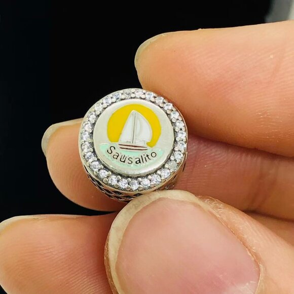 ✨🔥Pandora Sausalito Exclusive Button Charm San Francisco California charm - Picture 3 of 4